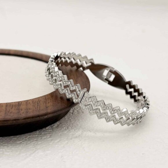 Women Full Zirconia Stainless Steel Hollow Bracelet - Picture 7 of 7